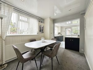 Dining Area- click for photo gallery